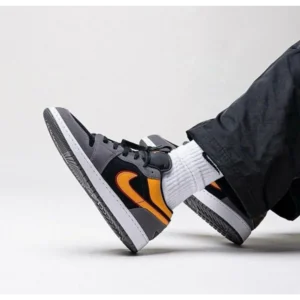 Nike Jordan Retro 1 Low SE Vivid Orange Shoes for Men (SW4812)