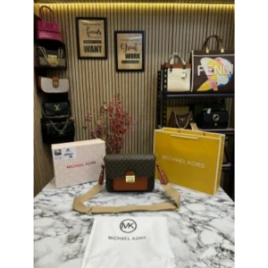 Michael Kors Handbag For Women (CSO1523)
