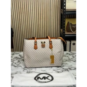 Luxurious Michael Kors Handbag For Women (SOS2720)
