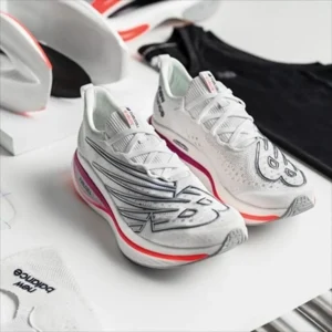 New Balance Fuelcell Supercomp Shoes For Men (SW5862)