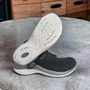 Crocs Lite Ride 360 Black White Clogs For Men (SHI512)