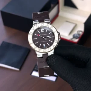 Classy Bvlgari Watch For Men (CS4181)