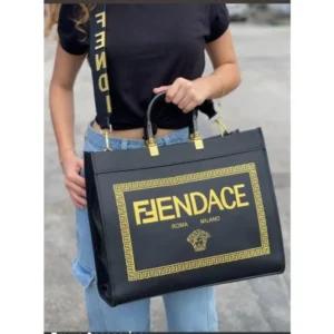 Luxurious Fendi Handbag For Women