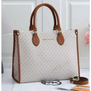 Luxurious Michael Kors Handbag For Women