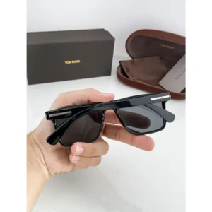 Tom Ford Sunglasses (SUP308)