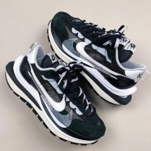 Nike Vapor waffle Black-White X "Sacai" Shoes For Men (BOT25)
