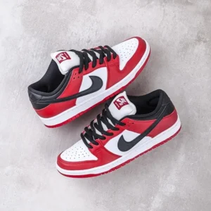 Nike SB Pack Chicago Dunk Low Pro Shoes For Men (FT487)