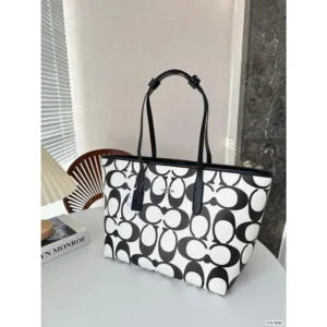 Coach Signature Tote Bag With OG Magnetic Box & Dust Bag For Women (LAB1111)