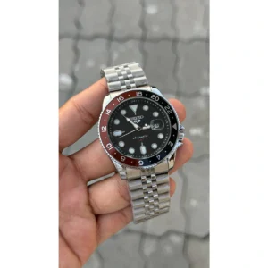 Stylish Seiko 5 Sports Watch For Men